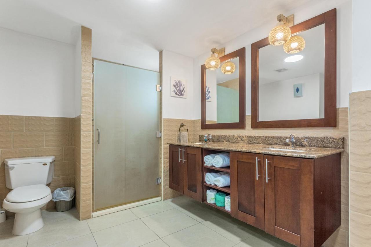 Maho Beach House - Grand Ocean Suite Екстер'єр фото